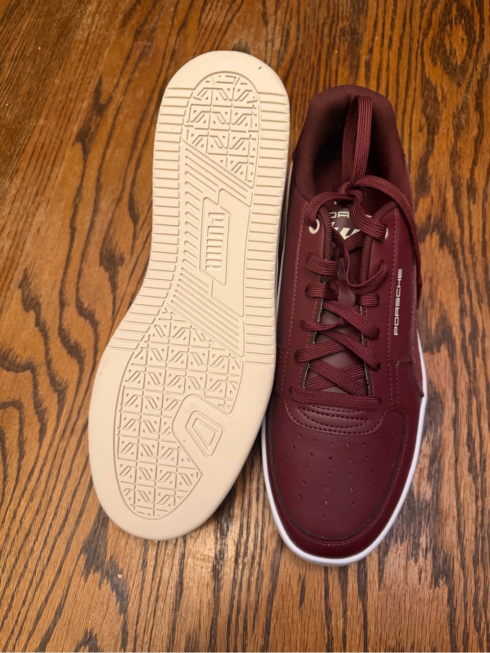 Puma Men’s Burgundy Low-Top Sneakers - Picture 6 of 7